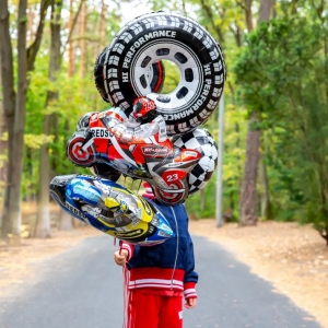 Balónek fóliový pneumatika 68x75cm