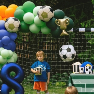 Balónky latexové pastelové lahvově zelené 43 cm 25 ks