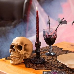 Dekorace lebka s pohyblivou čelistí