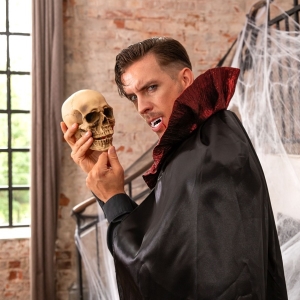 Dekorace lebka s pohyblivou čelistí