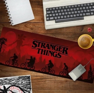 Hern podloka Stranger Things classic logo