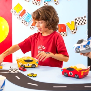 Krabičky na chipsy Závodní auta 3 ks