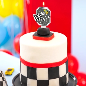 Svíčka závodní auto č. "8" 7 cm